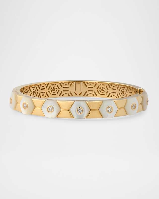 Baia Sommersa Bangle in 18K Yellow Gold with White Diamonds and Mother Of Pearl